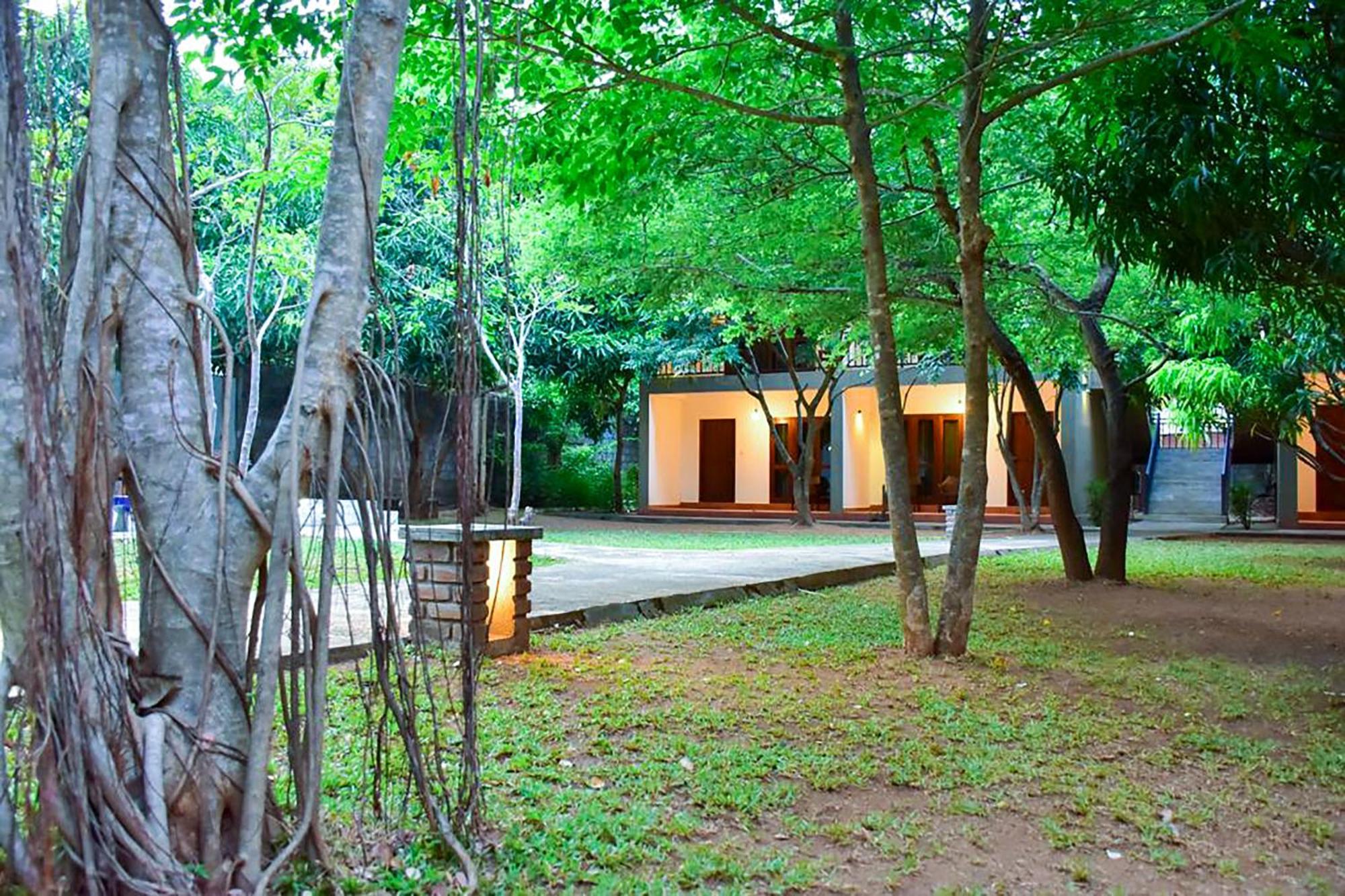 Tropicara Resort Sigiriya Eksteriør bilde